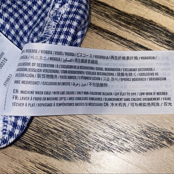 Hollister halter top - Picture 6 of 8